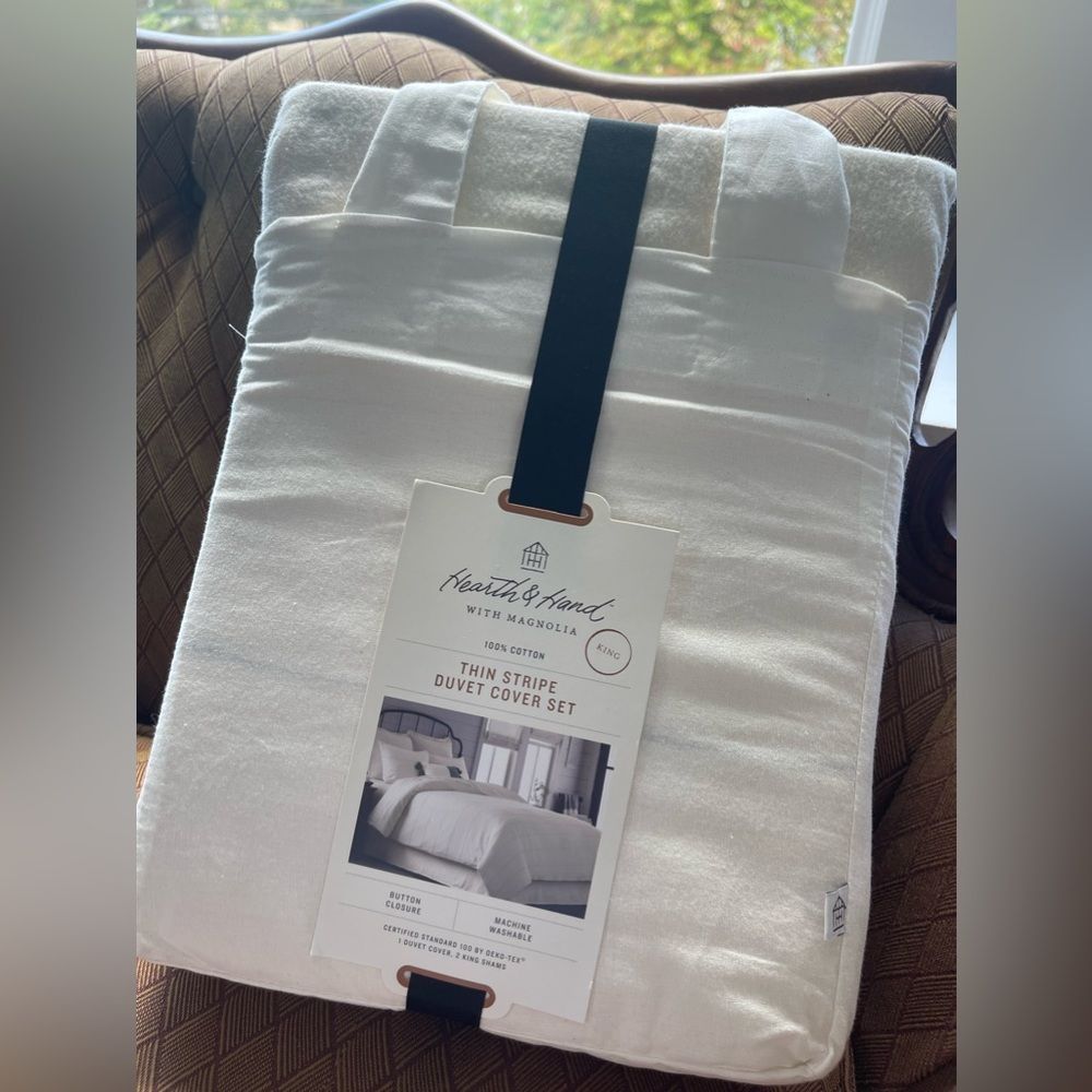 Hearth & Hand with Magnolia King Size Thin Stripe Duvet Cover Set